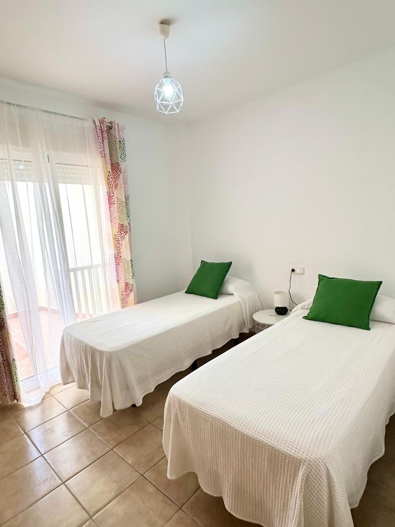 Apartamento E&D เนร์คา ภายนอก รูปภาพ